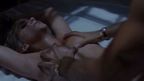Nude Video Celebs Aimee Leigh Nude Hellraiser Iii 1992