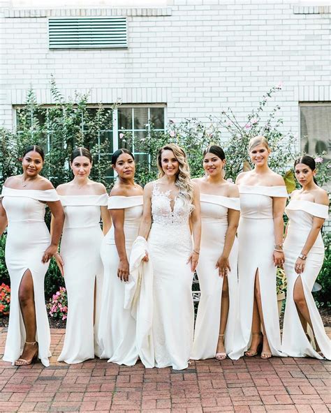 bridal parties     fall  love   white