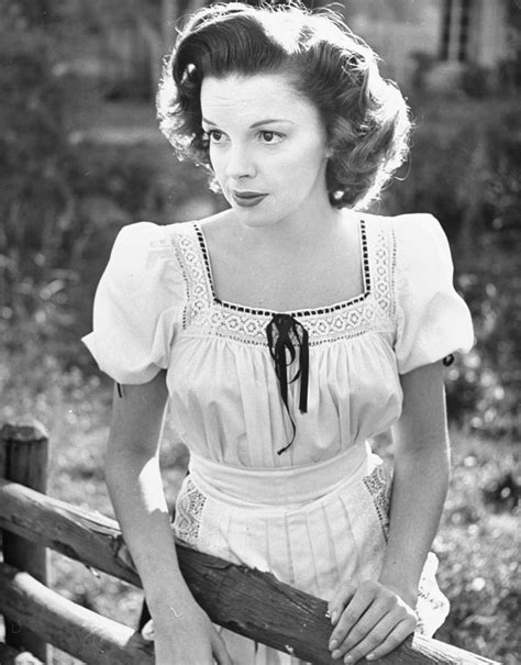 picture of judy garland