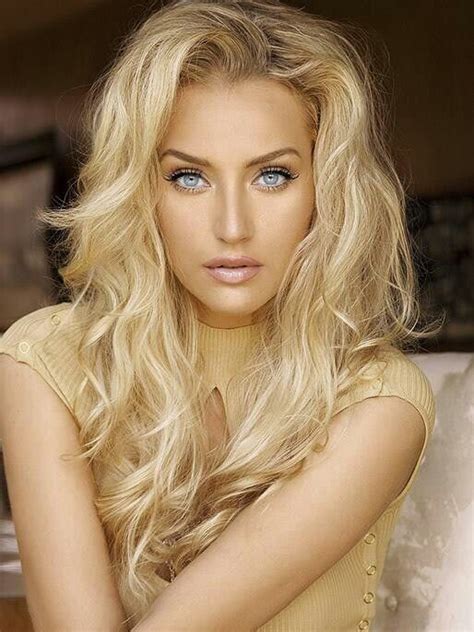 beautiful blonde hair and eyes blonde beauty hot blonde girls beautiful blonde