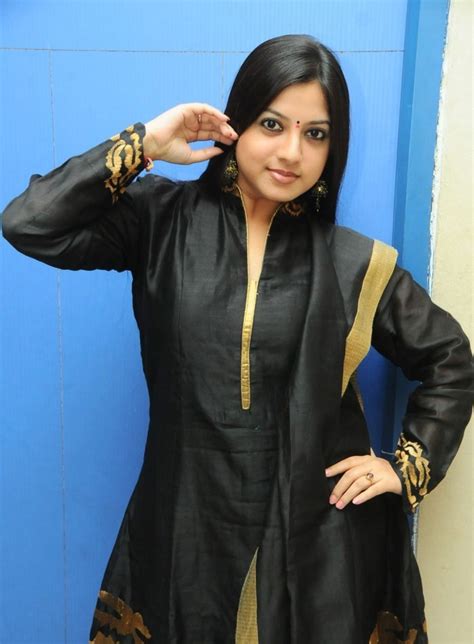 Indian Actress Photo Gallery Keerthi Chawla In Black