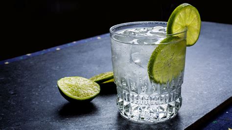 wodka soda hat im vergleich zu cocktails viel weniger kalorien