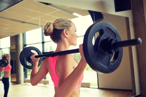 women why you should lift heavy things achieving your best