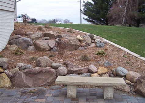 boulder rocks landscaping  boulders landscaping  rocks rock