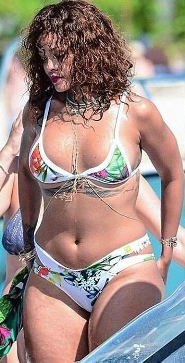 Thick Rihanna Shesfreaky