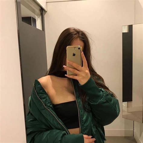 pin by fersh🌶 on girls selfie poses instagram mirror selfie poses
