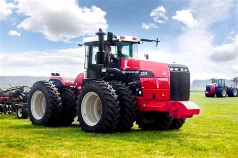 rostselmash rsm   wheel drive tractors tractors  sale  gauteng