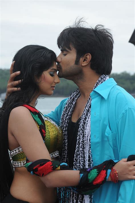 Kai Tamil Movie New Romantic Pictures Girls Games