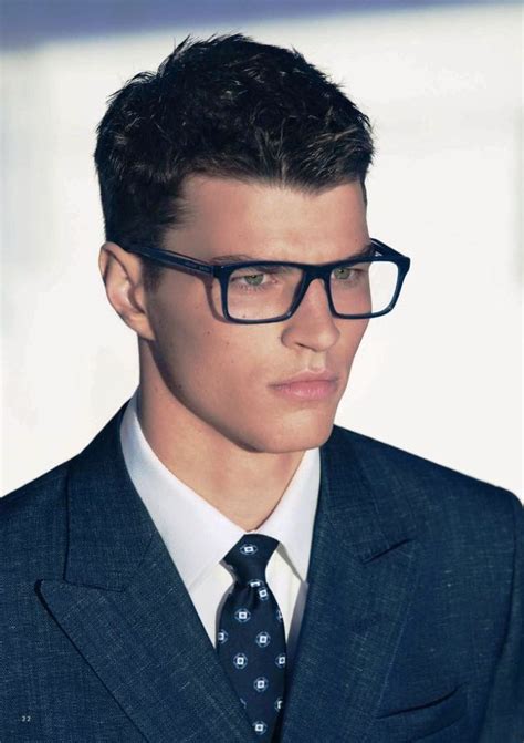 20 Classy Men Wearing Glasses Ideas For You To Get Inspired