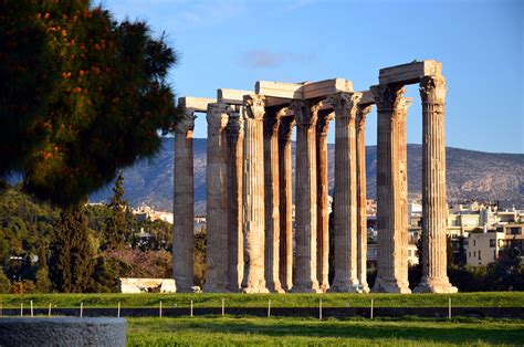 Top 5 Tourist Attractions In Athens The Bandit Lifestyle