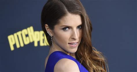 anna kendrick rocks a tiny bikini and here are the sexy instagrams to