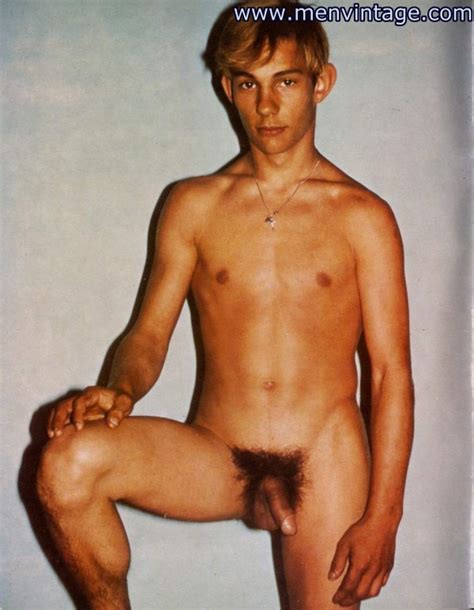 Vintage Male Nudes In Color Mega Porn Pics