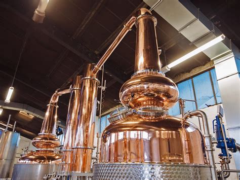 glasgow distillery company release marks resurgence  distilling