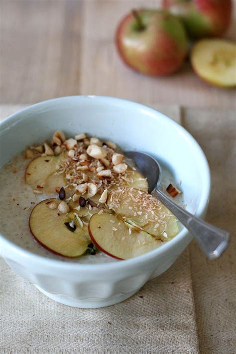 rijstpudding met kokosmelk appel amandelen rijstpudding voedsel