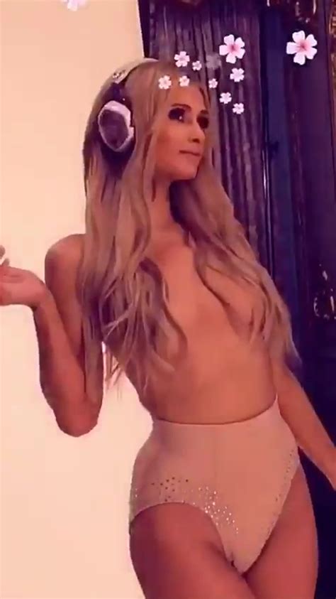 Paris Hilton Sexy And Topless 46 Pics S And Video