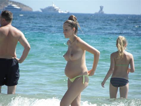 mother daughter nude beach pregnant and long xxx