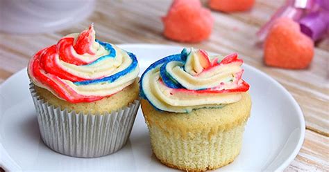gender reveal cupcakes are the most delicious way to share the happy news