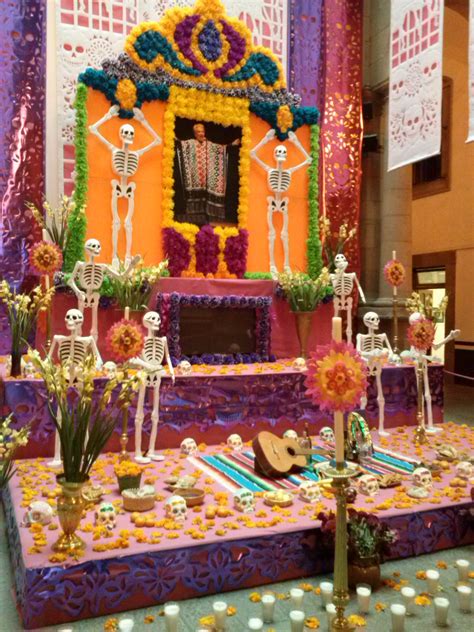 File Ofrenda Mexicana Offering Mexican  Wikimedia Commons