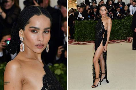 Lenny Kravitz And Lisa Bonet Daughter Zoe Goes Near Nude At Met Gala