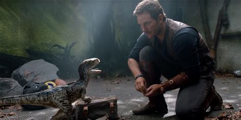 Jurassic World Fallen Kingdom Featurette Takes Us Behind