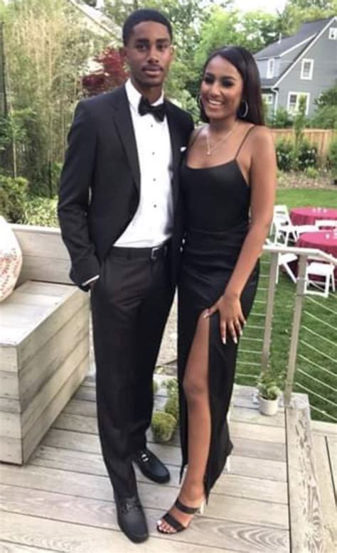 Sasha O And Prom Date Sasha Obama Malia And Sasha First Daughter