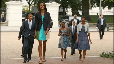 White House Officials Confirm Malia Obama Now Seven Feet