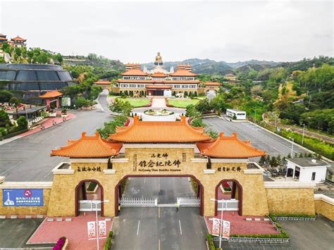 fo guang shan monastery        alexis jetsets travel blog