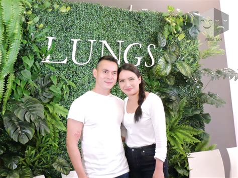 jake cuenca makes theatrical debut with sab jose in ‘lungs