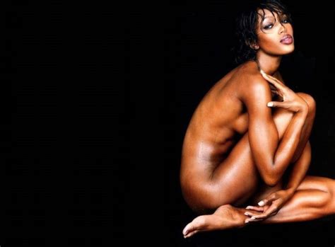 naomi campbell weight height and age we know it all