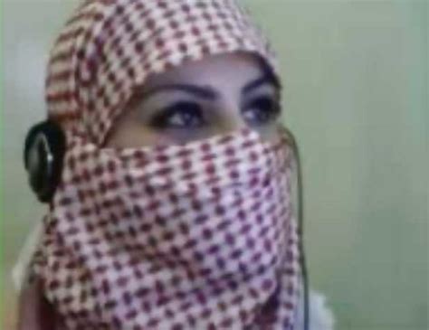 Arab Niqab Webcam Scandal With Hijab Iran Or Egypt Jilbab
