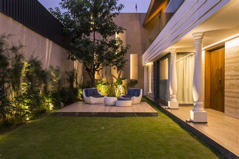 photo      indian modern house  dc architects dwell