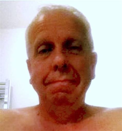 creepy bathtub selfie and messages from pervert caught trying to meet