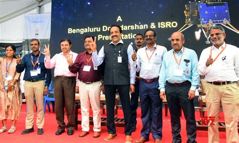 pm modi dials isro chief  congratulate  team  chandrayaan