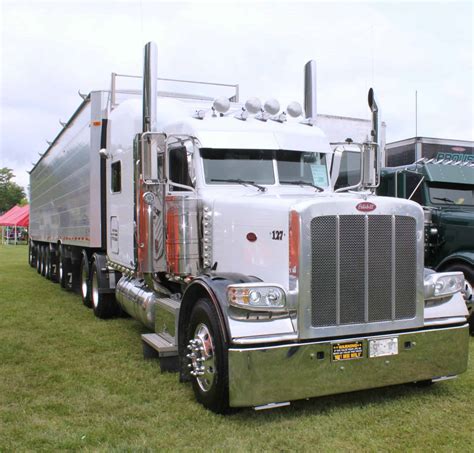 ultimate peterbilt  truck photo collection