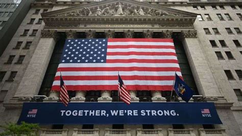 nyse trading floor reopened revisiting market share data sifma  nyse trading floor
