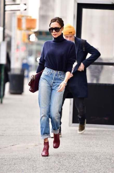 ideas   wear ankle boots  jeans casual oversized sweaters