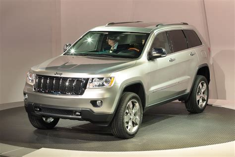 car  jeep grand cherokee prices announced starts