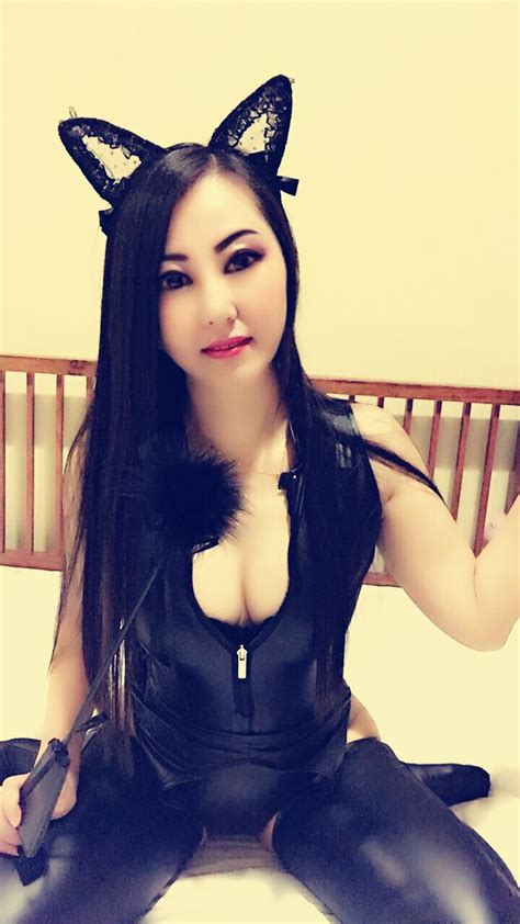 hot sex lady muna super abu dhbi north korean escort in abu dhabi