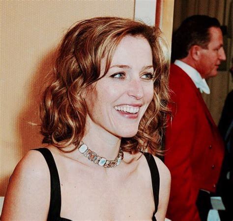 Pin By Andywebb On Gillian Anderson Gillian Anderson