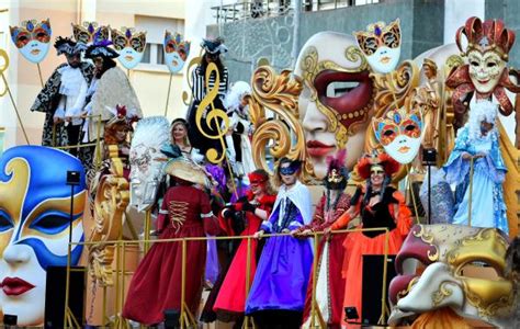 como se celebra el carnaval de cadiz descubre  se hace este  en esta gran celebracion