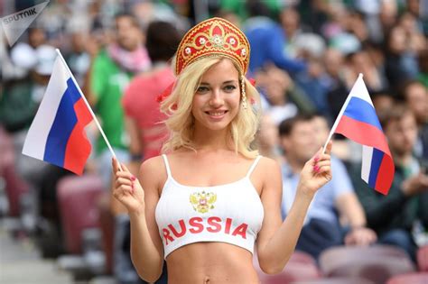 hot support most beautiful female fans at fifa world cup 27328 hot