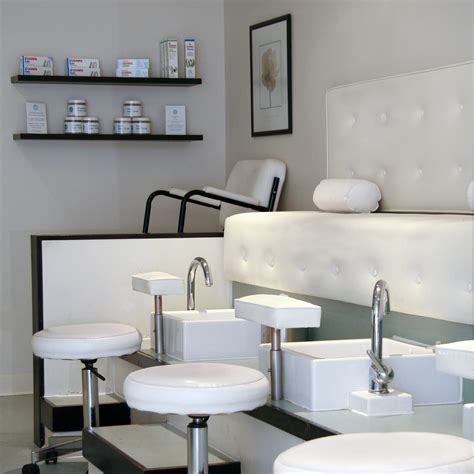lux spa  bellair street toronto ontario reviews  nail salon
