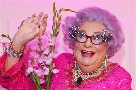dame edna everage barry humphries character obituary