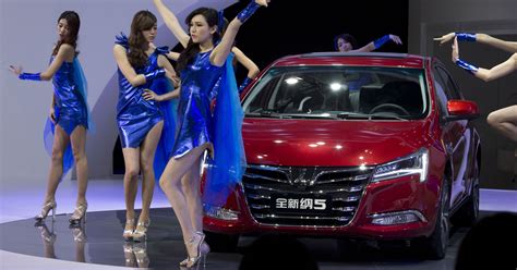 china bans sexy female models from shanghai auto show