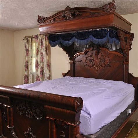 antique empire mahogany veneer king size canopy bed ebth
