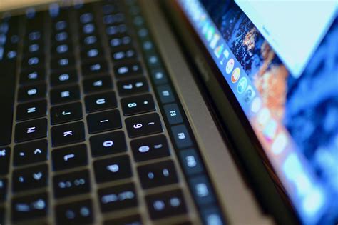 function keys  default touch bar display imore