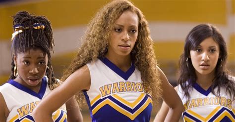 cheerleader kicked off team for curly hair popsugar beauty