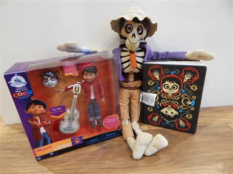 The Disney Store Pixar Coco Toys And Accessories