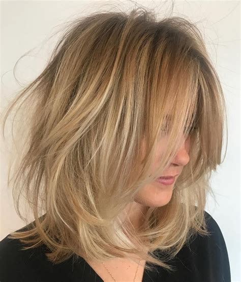 tousled bob hairstyle thin hair wavy haircut