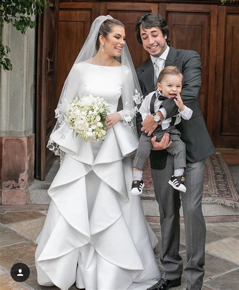 pin de julia tavares em vestidos de casamento bruna hamu vestido casamento civil vestido